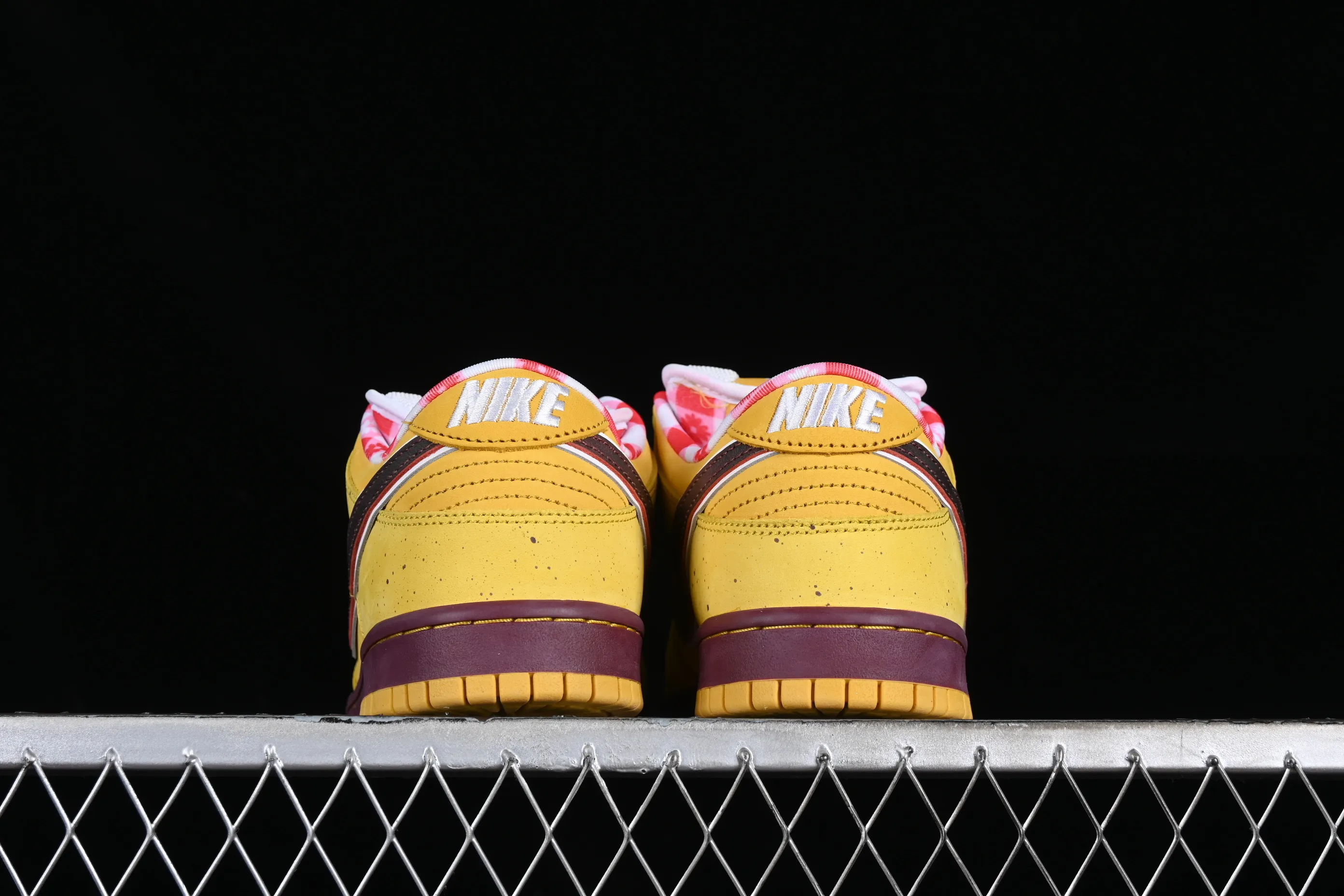 All Categories Nk SB Dunk Series Nk SB Dunk Low Low-top sneakers OG version Concepts x SB Dunk Low "Yellow Lobster" Yellow Lobster SB low-top sports and leisure sneakers 313170-137566